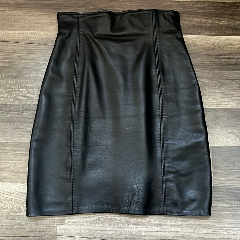 VINTAGE FIRENZE SANTA BARBARA BLACK 100% GENUINE LEATHER SKIRT